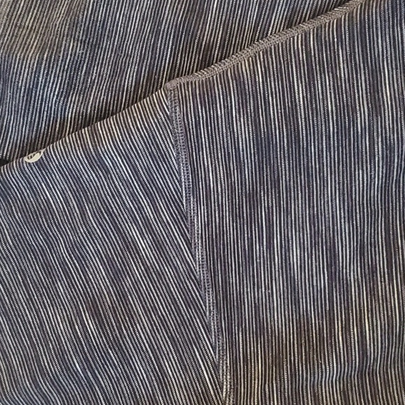 SOLD Sz 8 Lululemon 28" Align Pant Leggings. EUC. - Picture 5 of 8